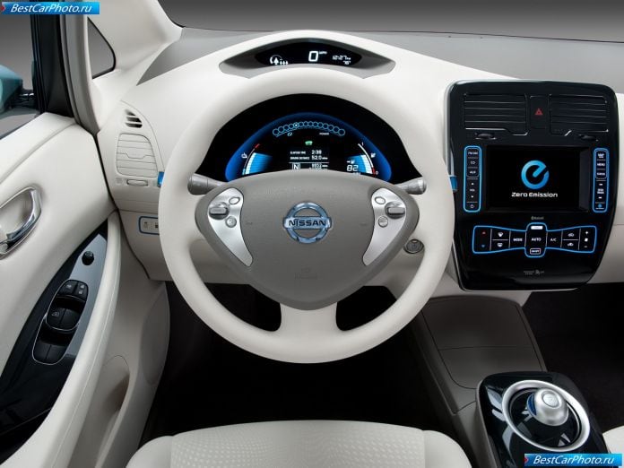 2011 Nissan Leaf - фотография 71 из 97 2011 Nissan Leaf - фотография 71 из 97