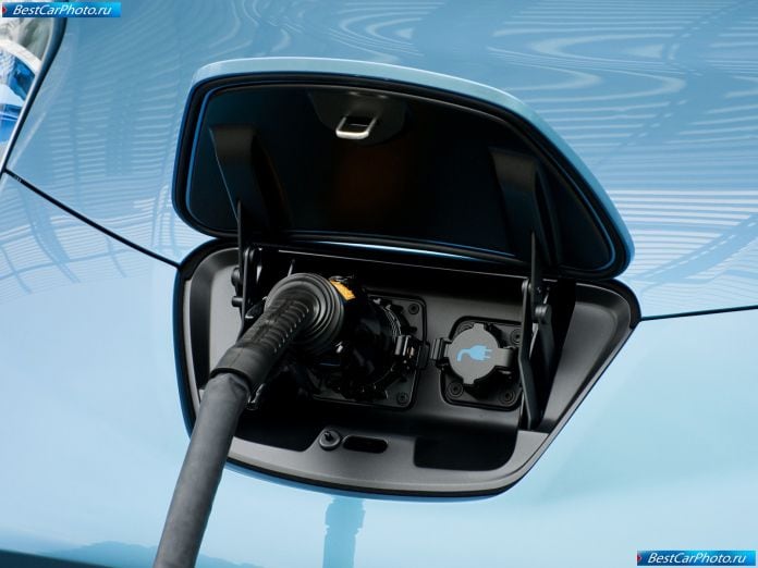 2011 Nissan Leaf - фотография 89 из 97 2011 Nissan Leaf - фотография 89 из 97