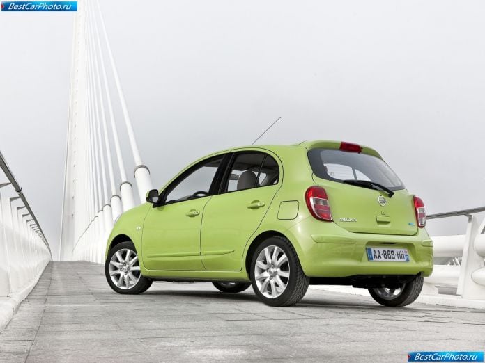 2011 Nissan Micra - фотография 27 из 63