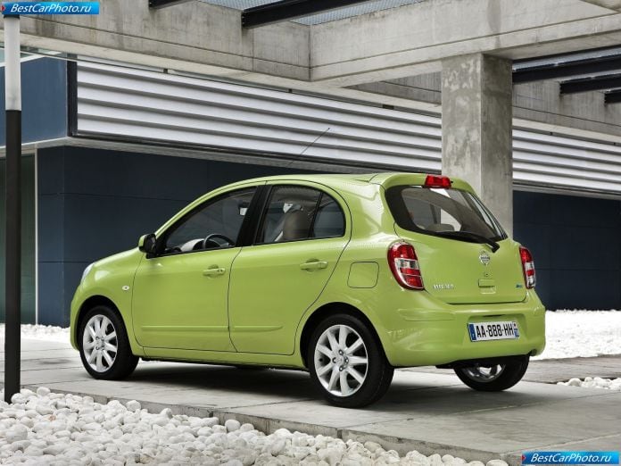 2011 Nissan Micra - фотография 35 из 63