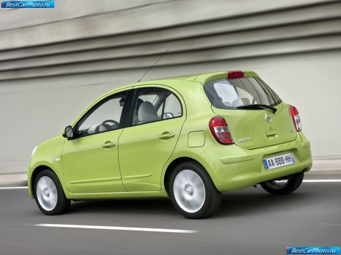 2011 Nissan Micra - фотография 36 из 63