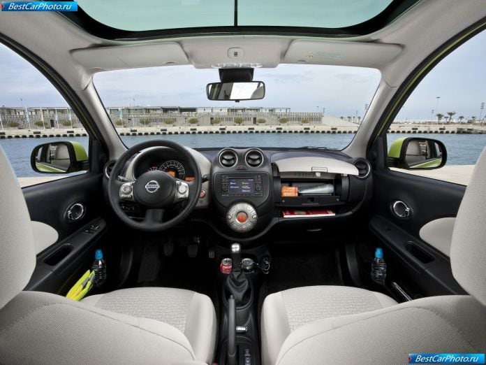 2011 Nissan Micra - фотография 44 из 63