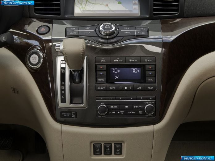 2011 Nissan Quest - фотография 13 из 31