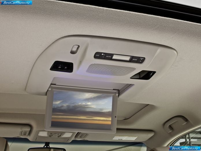 2011 Nissan Quest - фотография 15 из 31