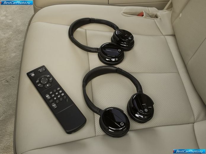 2011 Nissan Quest - фотография 17 из 31