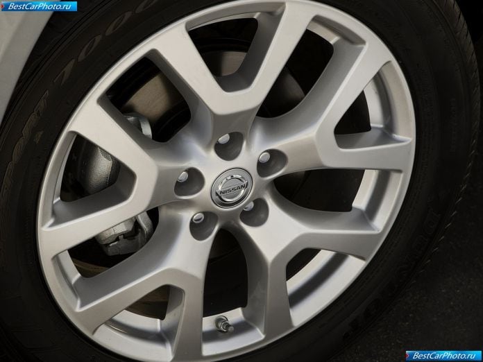 2011 Nissan Rogue - фотография 25 из 29