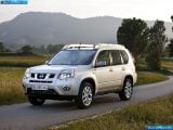nissan_2011-x-trail_1600x1200_008.jpg