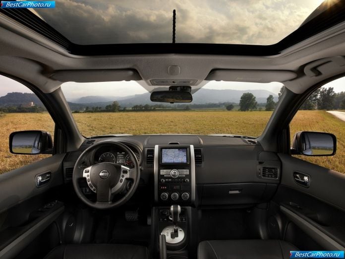 2011 Nissan X-trail - фотография 26 из 31