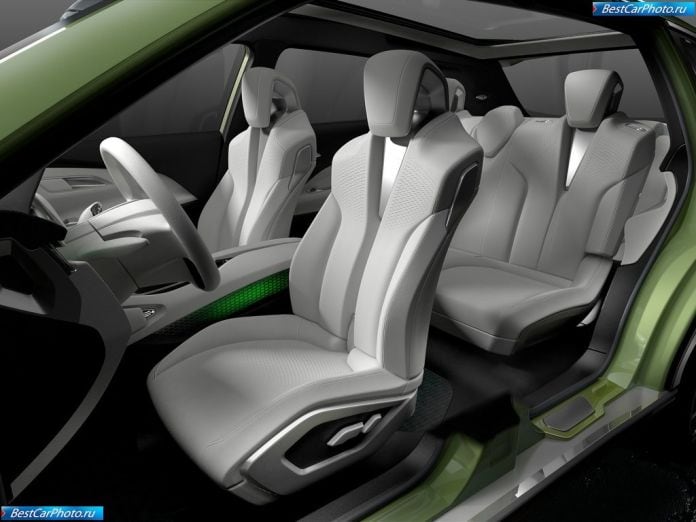 2012 Nissan Hi-Cross Concept - фотография 12 из 21