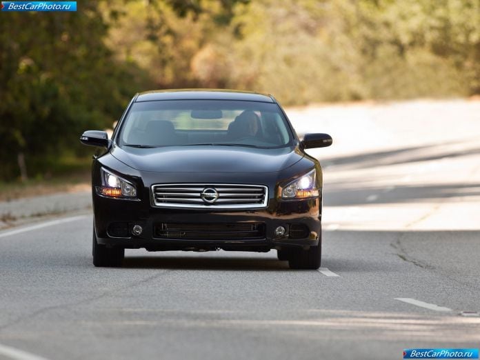 2012 Nissan Maxima - фотография 7 из 8 2012 Nissan Maxima - фотография 7 из 8