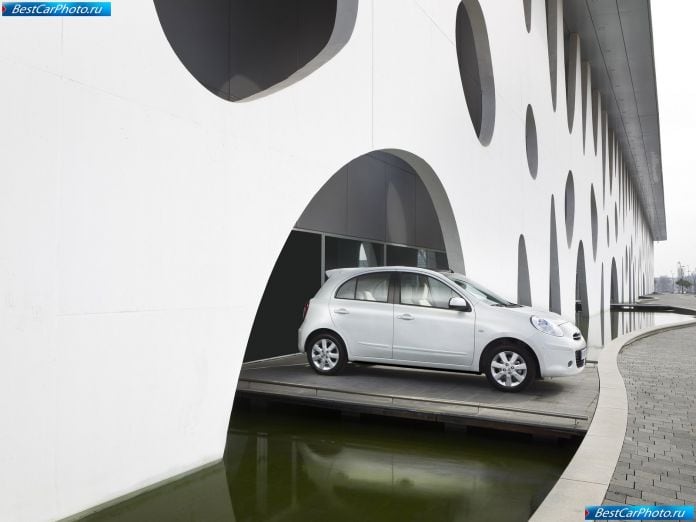2012 Nissan Micra Dig-s - фотография 17 из 40