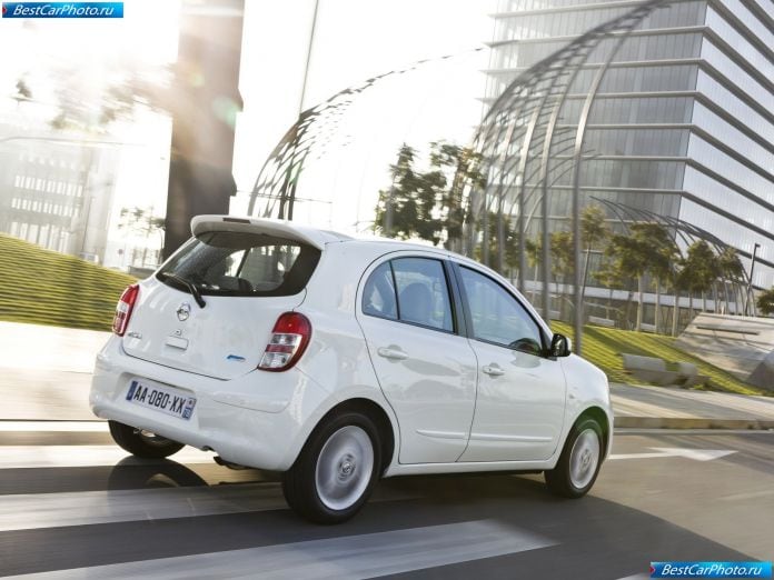 2012 Nissan Micra Dig-s - фотография 23 из 40