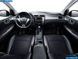 nissan_2012-tiida_1600x1200_008.jpg
