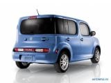 nissan_2012_cube_indigo_blue_008.jpg