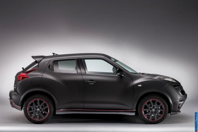 2012 Nissan Juke Nismo Dark Night Rises - фотография 7 из 15 2012 Nissan Juke Nismo Dark Night Rises - фотография 7 из 15
