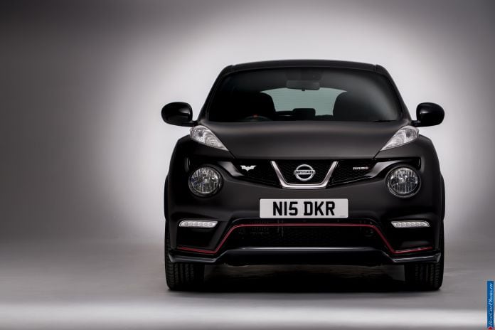 2012 Nissan Juke Nismo Dark Night Rises - фотография 8 из 15