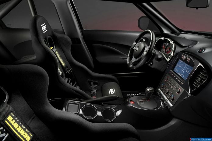 2012 Nissan Juke R - фотография 6 из 11 2012 Nissan Juke R - фотография 6 из 11