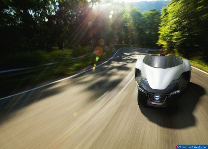 2013 Nissan Bladeglider Concept - фотография 18 из 24