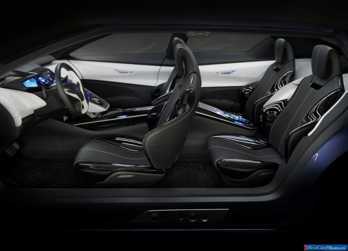 2013 Nissan Friend-Me Concept - фотография 33 из 42 2013 Nissan Friend-Me Concept - фотография 33 из 42