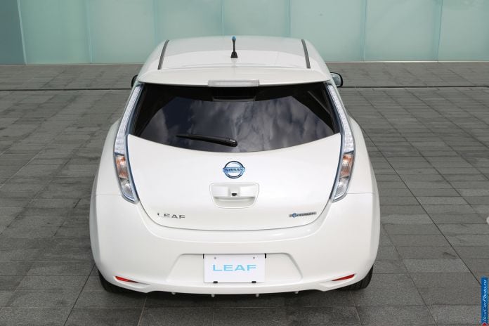 2013 Nissan Leaf - фотография 5 из 50 2013 Nissan Leaf - фотография 5 из 50