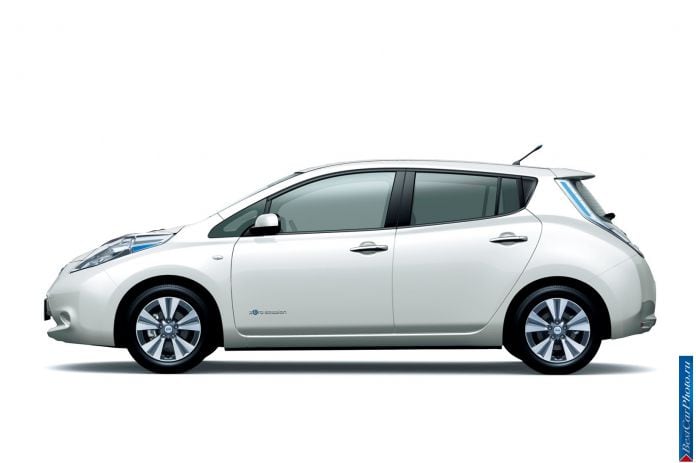 2013 Nissan Leaf - фотография 12 из 50 2013 Nissan Leaf - фотография 12 из 50