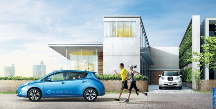 2013 Nissan Leaf - фотография 18 из 50 2013 Nissan Leaf - фотография 18 из 50