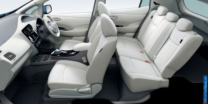 2013 Nissan Leaf - фотография 26 из 50 2013 Nissan Leaf - фотография 26 из 50