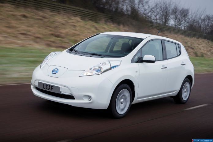 2013 Nissan Leaf EU-version - фотография 2 из 36