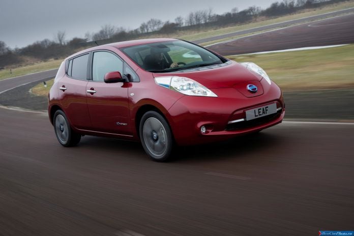 2013 Nissan Leaf EU-version - фотография 6 из 36