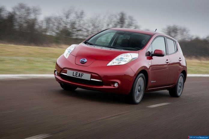 2013 Nissan Leaf EU-version - фотография 10 из 36