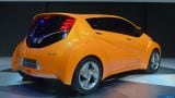 2013_nissan_viwa_ev_concept_008.jpg