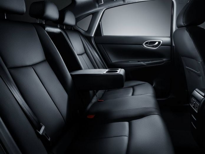 2014 Nissan Sentra - фотография 7 из 9 2014 Nissan Sentra - фотография 7 из 9