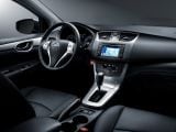 Nissan_Sentra_Sedan_2014_28829.jpg