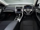 Nissan_Teana_281529.jpg