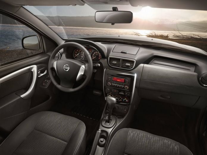 2014 Nissan Terrano - фотография 4 из 29 2014 Nissan Terrano - фотография 4 из 29