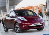 nissan_2014-leaf_1600x1200_010.jpg