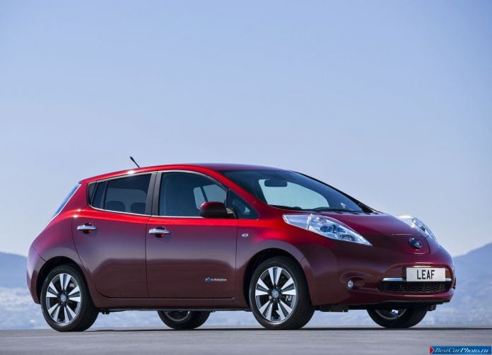 2014 Nissan Leaf - фотография 11 из 98