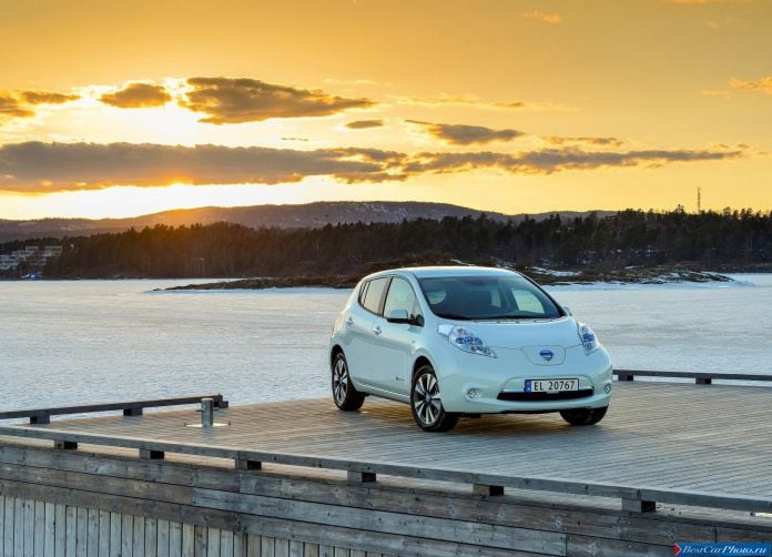 2014 Nissan Leaf - фотография 25 из 98 2014 Nissan Leaf - фотография 25 из 98