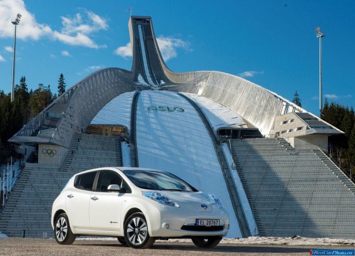 2014 Nissan Leaf - фотография 29 из 98 2014 Nissan Leaf - фотография 29 из 98