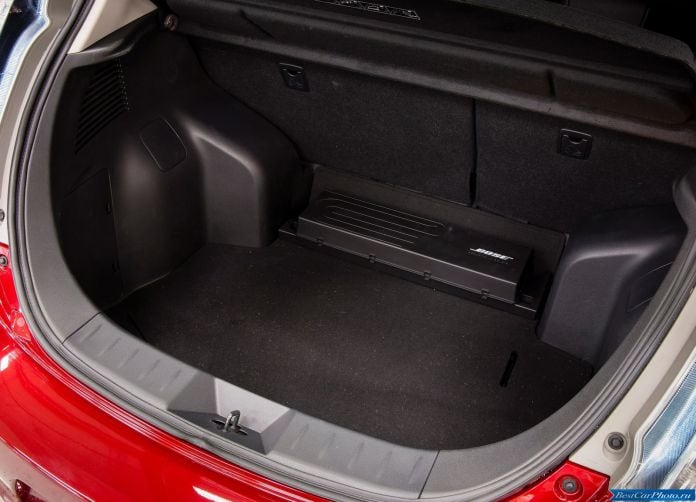 2014 Nissan Leaf - фотография 82 из 98 2014 Nissan Leaf - фотография 82 из 98