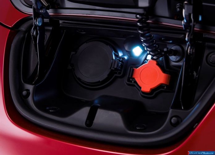 2014 Nissan Leaf - фотография 96 из 98 2014 Nissan Leaf - фотография 96 из 98