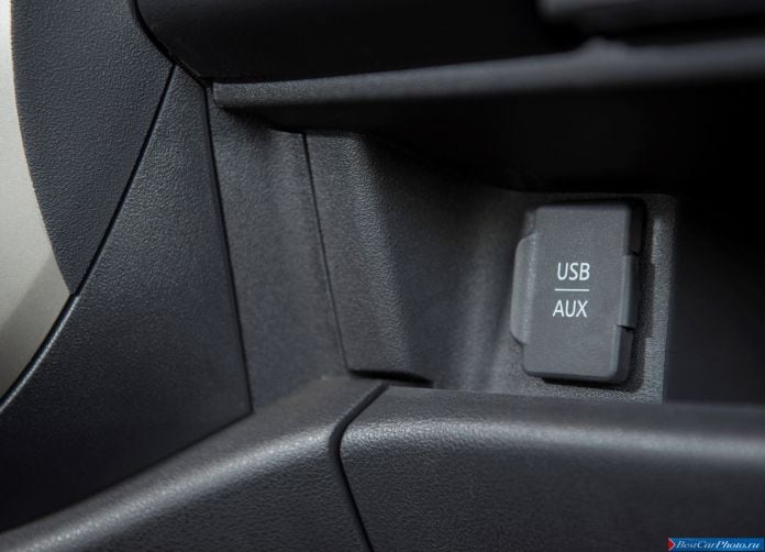 2014 Nissan Micra - фотография 59 из 86