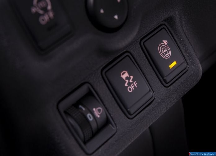 2014 Nissan Note - фотография 27 из 61