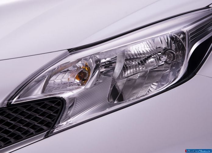 2014 Nissan Note - фотография 33 из 61