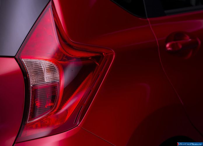 2014 Nissan Note - фотография 37 из 61