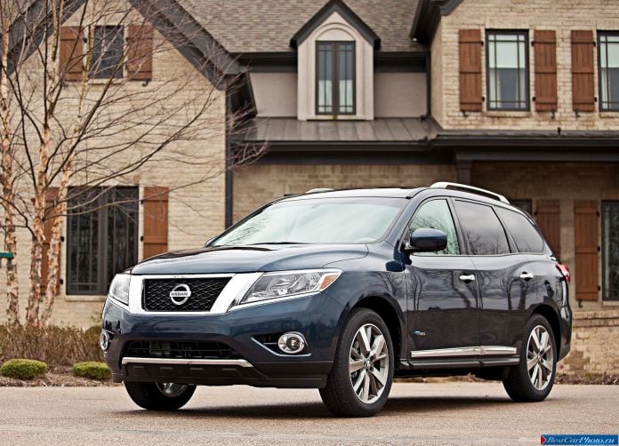 2014 Nissan Pathfinder Hybrid - фотография 1 из 23