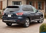 nissan_2014-pathfinder_hybrid_1600x1200_008.jpg