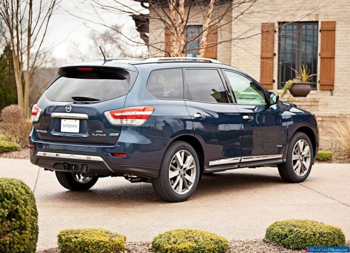 2014 Nissan Pathfinder Hybrid - фотография 10 из 23 2014 Nissan Pathfinder Hybrid - фотография 10 из 23