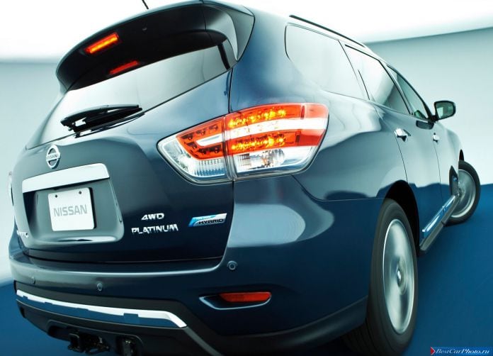 2014 Nissan Pathfinder Hybrid - фотография 12 из 23 2014 Nissan Pathfinder Hybrid - фотография 12 из 23