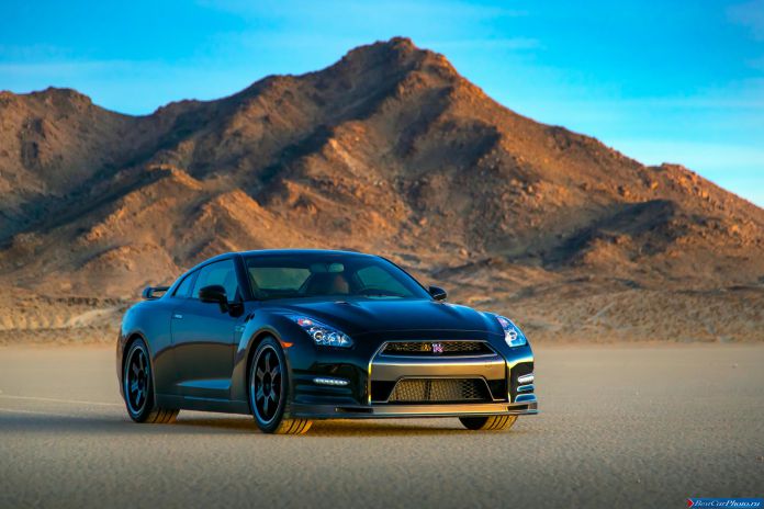2013 Nissan GT-R Track Edition - фотография 4 из 53 2013 Nissan GT-R Track Edition - фотография 4 из 53